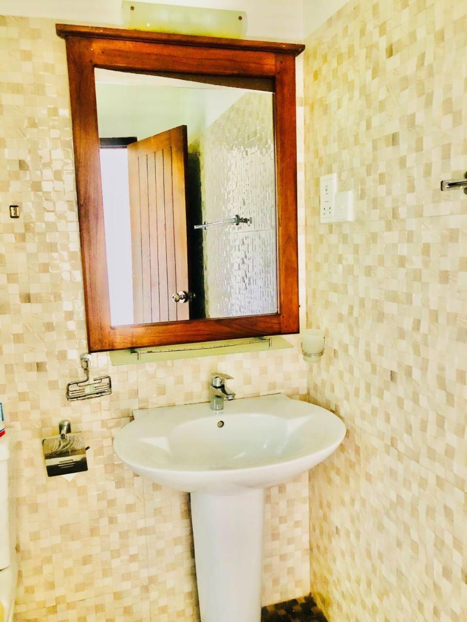 Ceylan Lodge Anuradhapura Zewnętrze zdjęcie