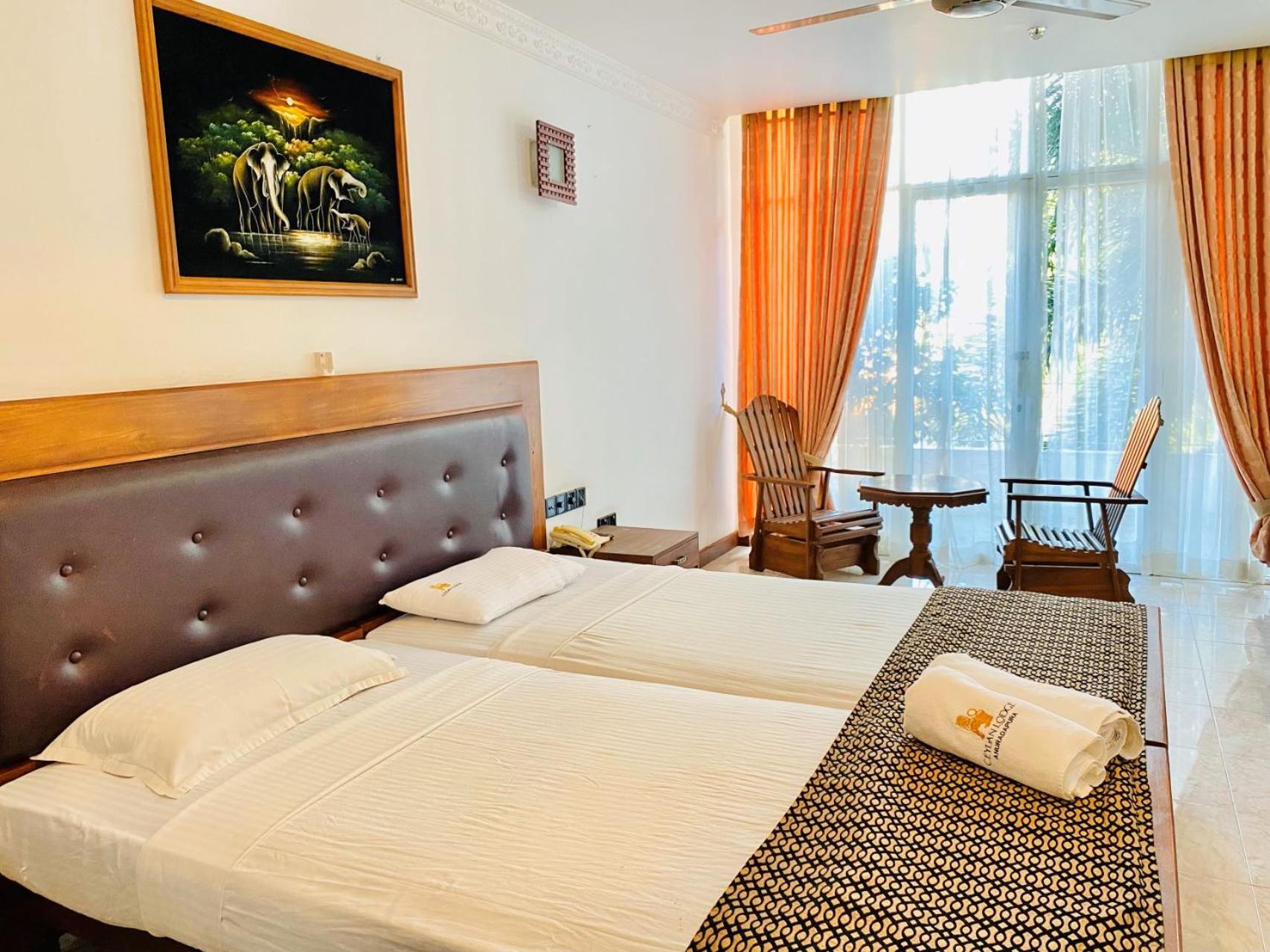 Ceylan Lodge Anuradhapura Zewnętrze zdjęcie