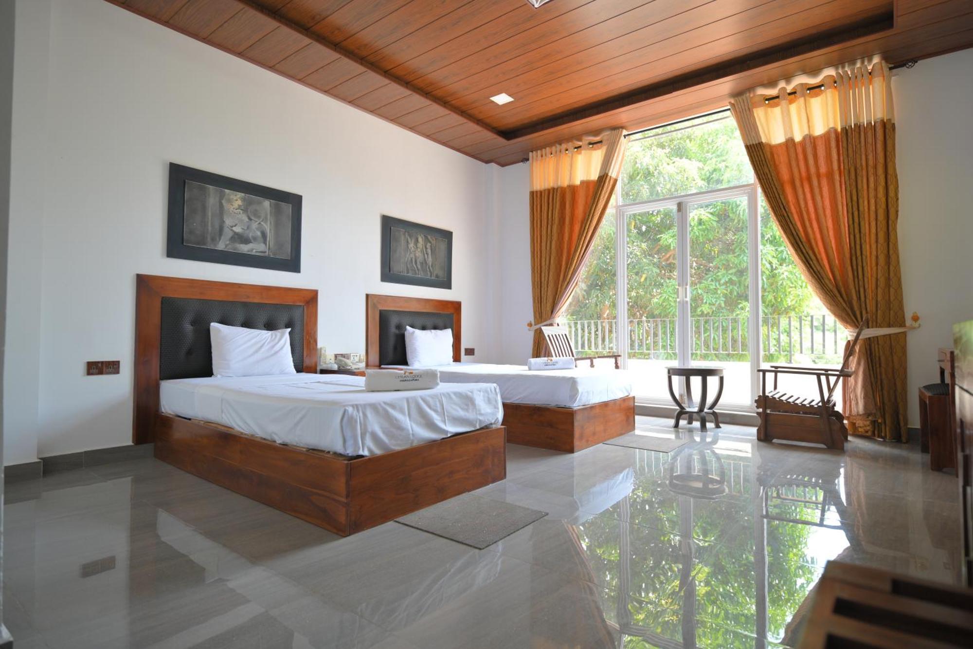 Ceylan Lodge Anuradhapura Zewnętrze zdjęcie
